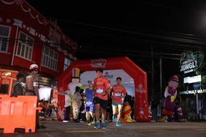 BIB: 
                            <button type="button" onclick="openModal(26257907)" class="btn btn-primary btn-sm float-right btn-popup" data-toggle="modal" data-target=".modal-high-quality">
                        <i class="fas fa-shopping-cart"></i> Add to Cart
                    </button>
                                            <button type="button" onclick="isThisMe(26257907, true)" class="btn btn-success btn-sm float-right btn-popup btn-isme hidden" data-toggle="tooltip" data-placement="bottom" title="นี่คือรูปของคุณใช่ไหม คลิกที่นี่เพื่อเอาเข้าอัลบั้ม">
                        <i class="fas fa-plus"></i> Add to album
                    </button>
                    <button type="button" onclick="isThisMe(26257907, false)" class="btn btn-warning btn-sm float-right btn-popup btn-isnotme hidden">
                        <i class="fas fa-ban"></i> Remove from album
                    </button>